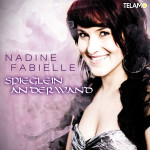 4053804101905_nadine_Fabielle_Spieglein_an_der_wand_promo